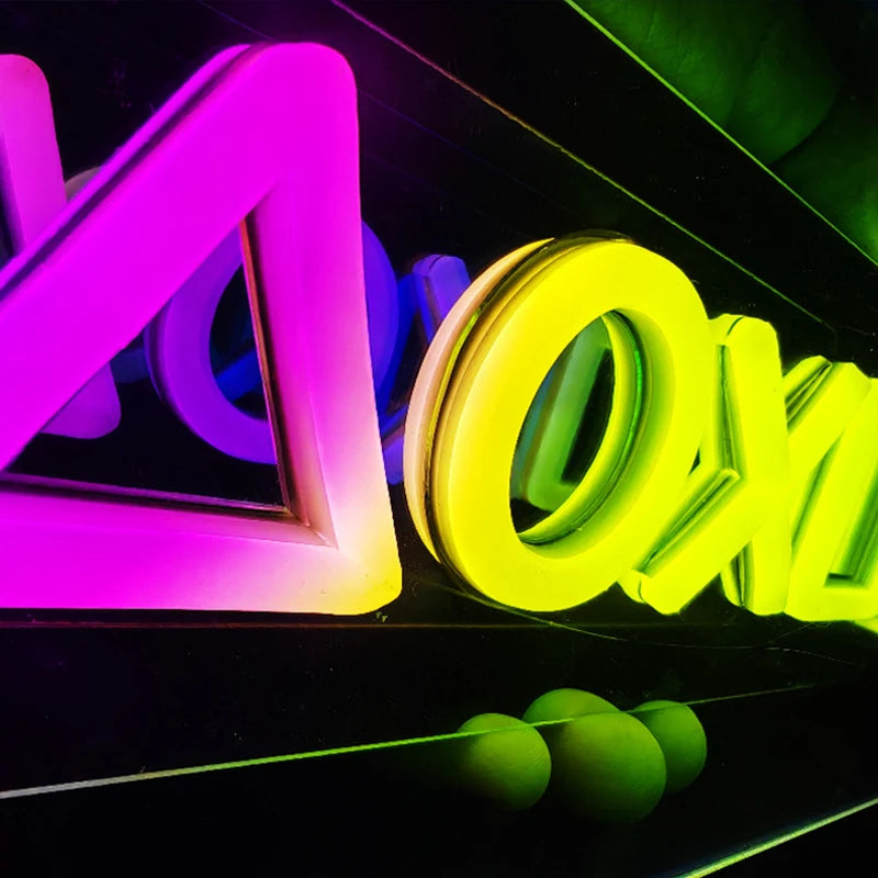 Neon Led PS5 o Love de cristal